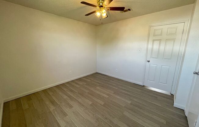 2 beds, 1.5 baths, $695, Unit K-4