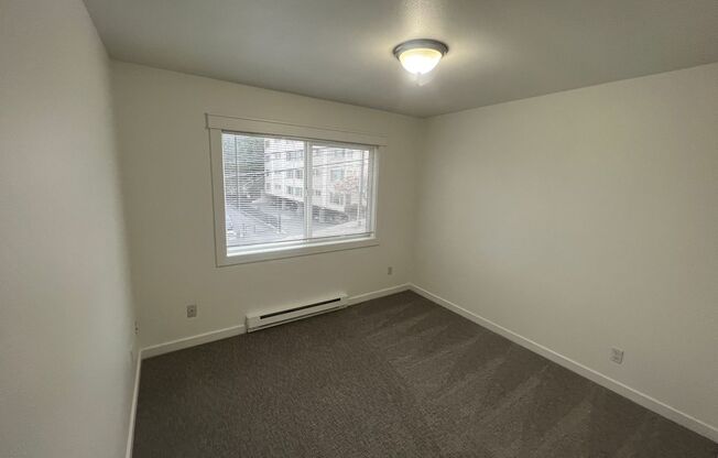 2 beds, 1 bath, $1,995, Unit 301