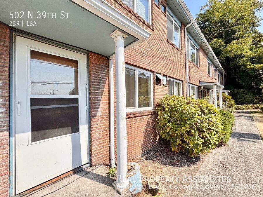 502 N 39 ST