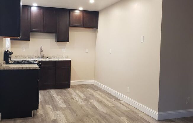 2 beds, 1 bath, 770 sqft, $1,200