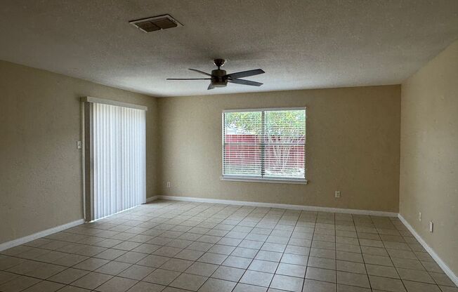 10123 DIXON WOOD
