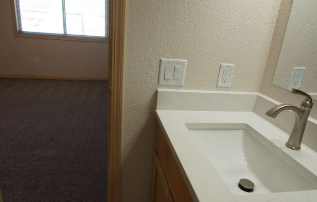 2 beds, 2 baths, 1,050 sqft, $1,798, Unit 306