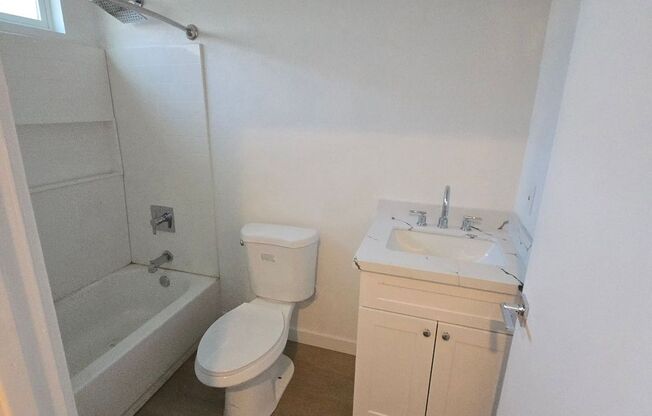 2 beds, 2 baths, 610 sqft, $2,125, Unit A-115- 4