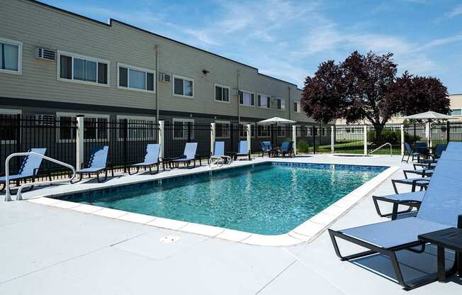 Americana | Outdoor Pool