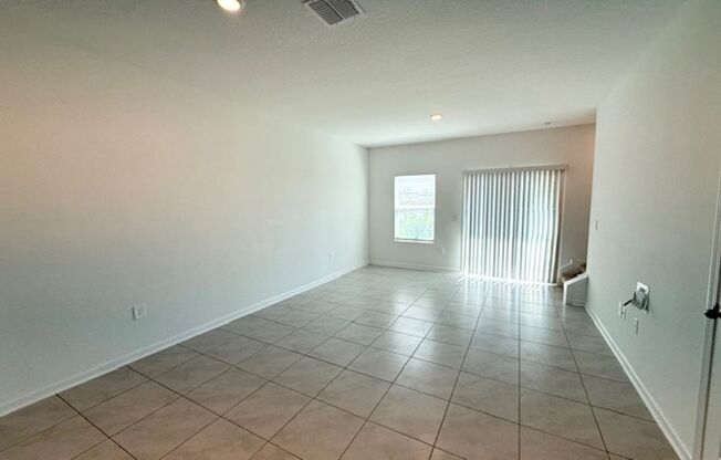 Modern 2-Bed, 2.5-Bath Townhome with Waterview in Bridgewater!