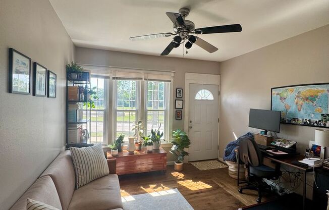 150- 150A N 80th St., Milwaukee, WI 53213