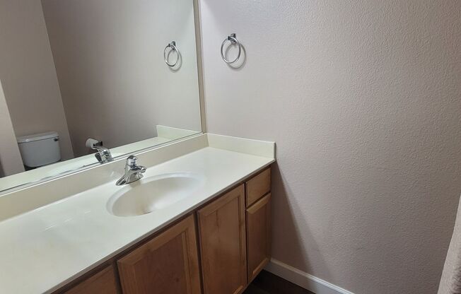 2 beds, 2.5 baths, $2,095, Unit #8101