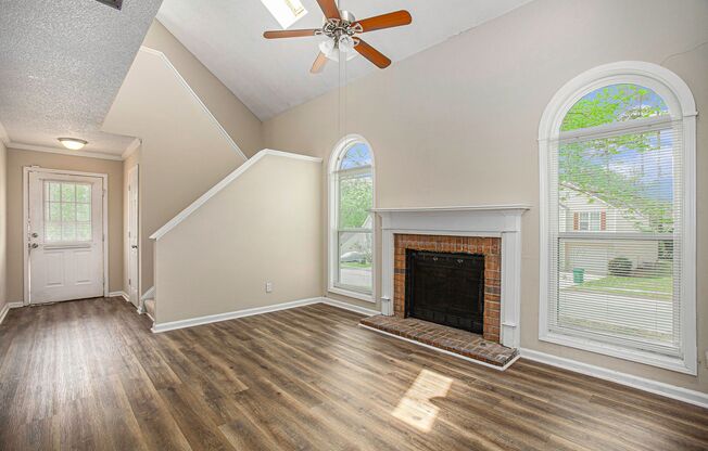 3 bdrm  2.5 bath in Stone Mountain