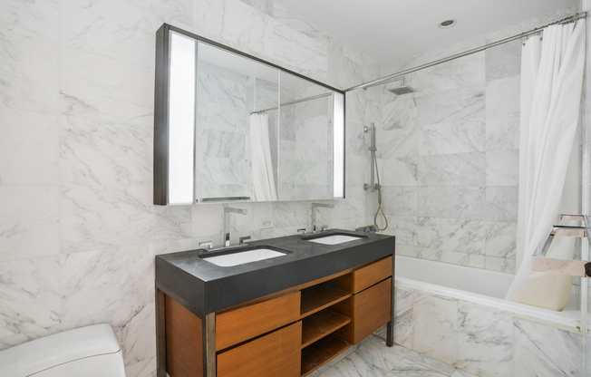 Studio, 1.5 baths, 668 sqft, $5,300, Unit 24A