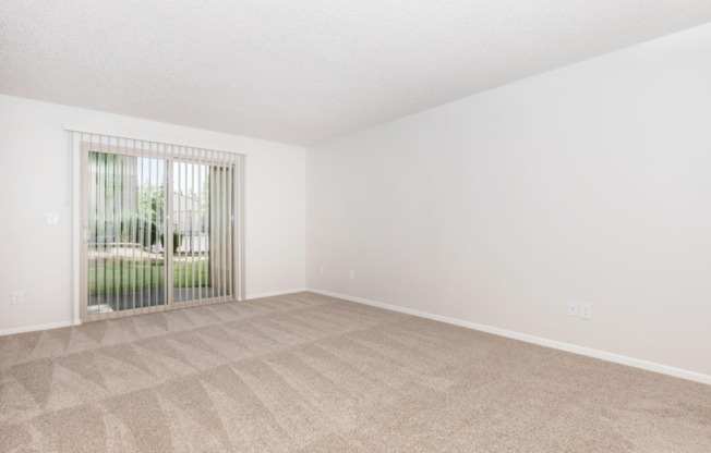 2 beds, 1 bath, 745 sqft, $1,685