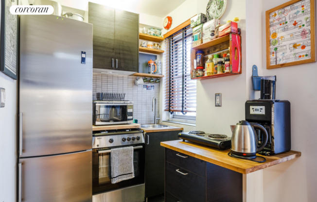 1 bed, 1 bath, $3,950, Unit 318