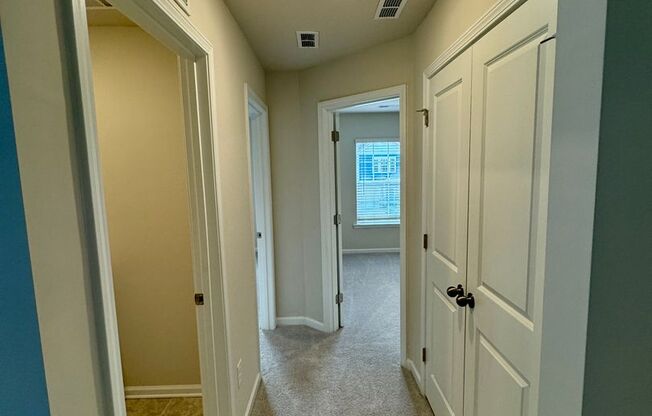 4 beds, 2.5 baths, $2,795, Unit # BRIGHTWATER