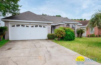 Charming 3 Bedroom Home in Mary Esther near Hurlburt Field!