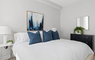 2 beds, 2 baths, 1,008 sqft, $4,100, Unit 203