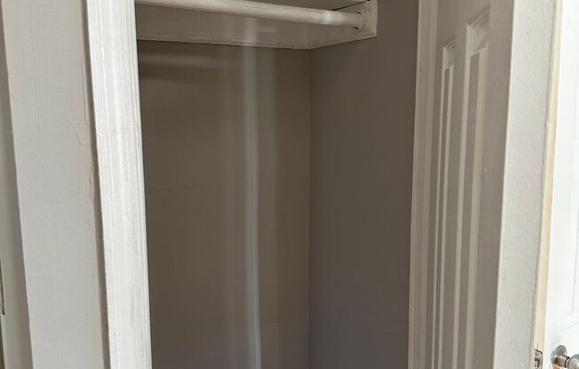 1 bed, 1 bath, $900, Unit #3