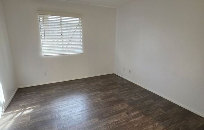 2 beds, 2 baths, 822 sqft, $1,099, Unit 101