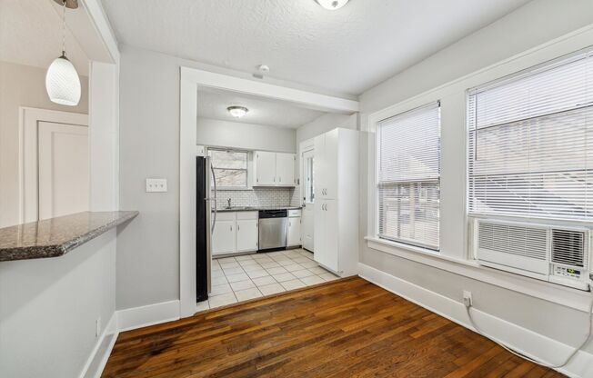1536 Michigan