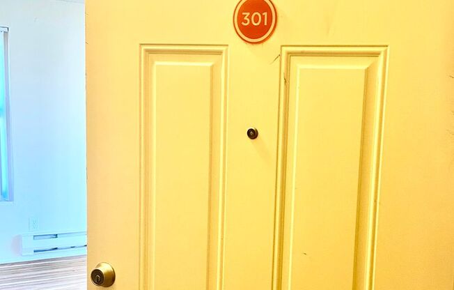 Admirals Apartments