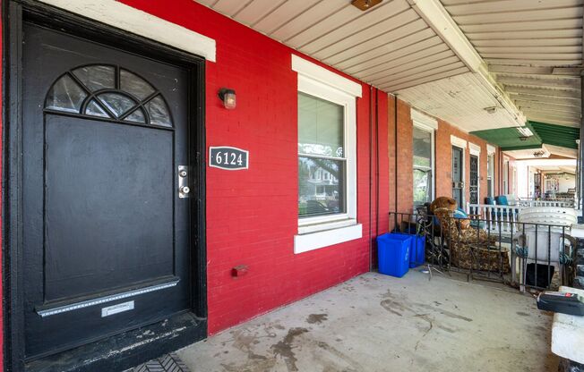 Newly rehabbed 3 bedroom 1.5 bath unit