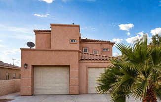 Very Beautiful Townhouse!!!
