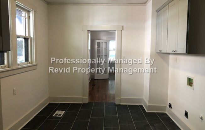 4 beds, 1 bath, $1,595