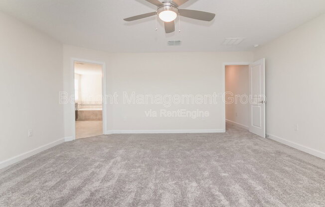4 beds, 2.5 baths, 3,200 sqft, $3,300
