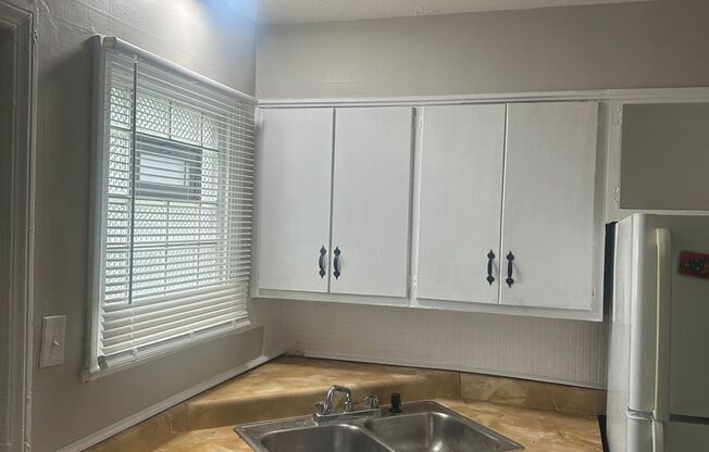 1 bed, 1 bath, 600 sqft, $750, Unit 4714