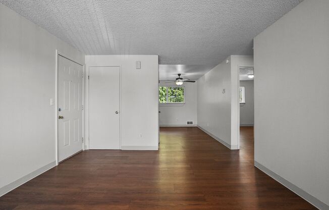 445 SW Tunison Ave