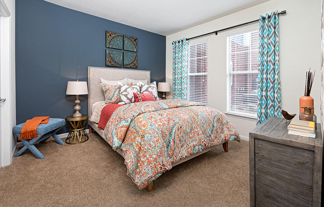 Sweetbriar Model Bath