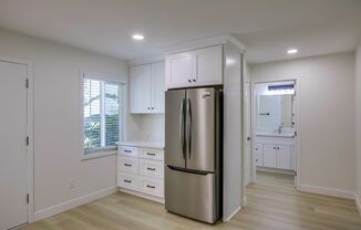 1 bed, 1 bath, 754 sqft, $2,579, Unit 241-R