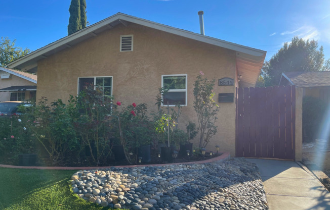 Charming and Inviting 1-Bedroom ADU in Canoga Park! MOVE IN READY