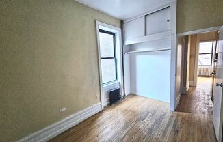 1 bed, 1 bath, $1,900, Unit 60