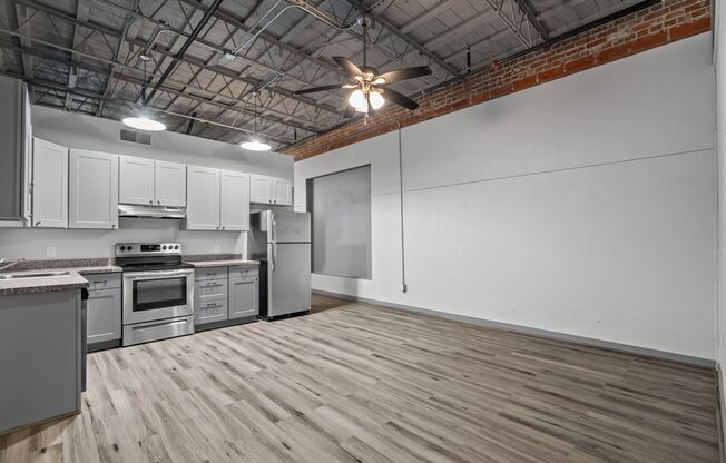 1 bed, 1 bath, 515 sqft, $950, Unit 228