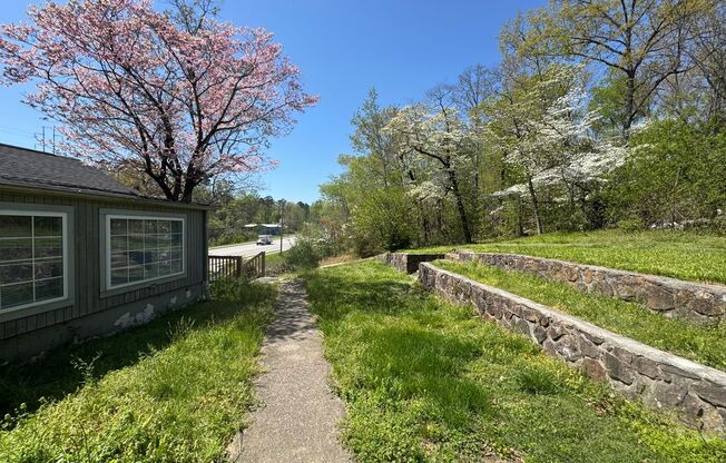 Newly Available, Ooltewah 3 Bedroom 2.5 Bath! Pet Friendly!