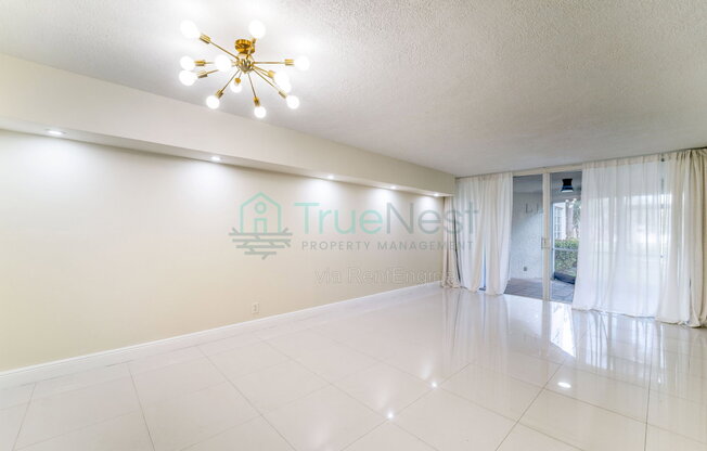 3 beds, 2 baths, 1,170 sqft, $2,500, Unit 106