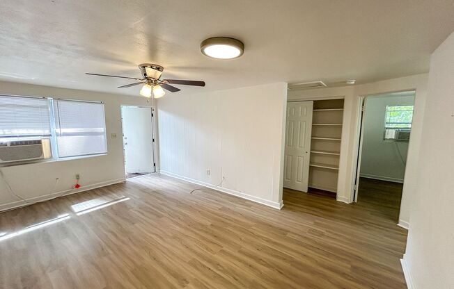 906 SW 6th Ave - Recently Renovated