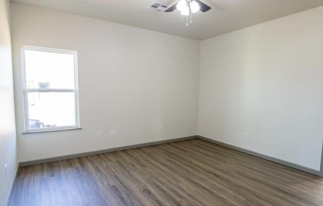 1 SHAMROCK CIR
