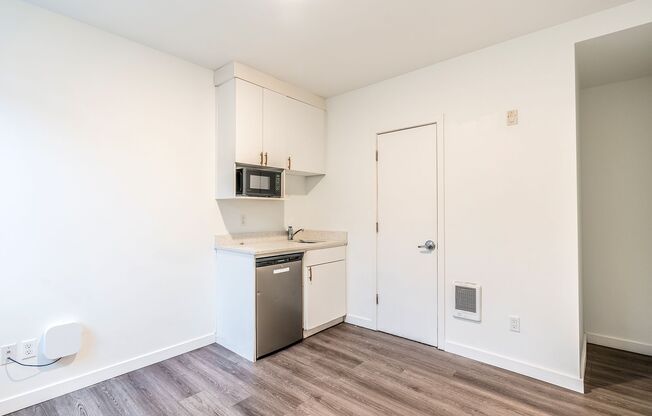 Modern Efficient Apartments in Prime Capitol Hill Location