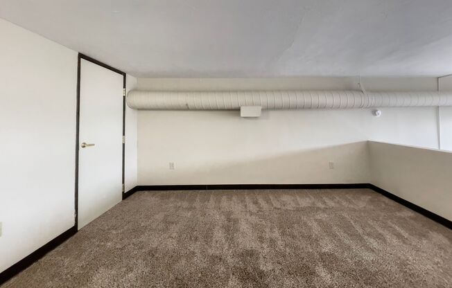 1 bed, 1 bath, 725 sqft, $725, Unit 358