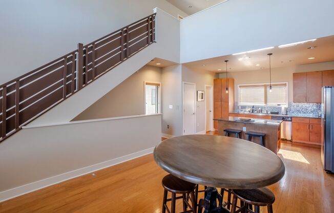 1702 South Lamar Boulevard, Unit 10