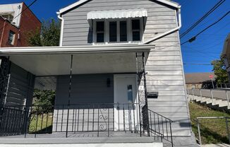 Updated 2 bedroom 1 bath home for rent