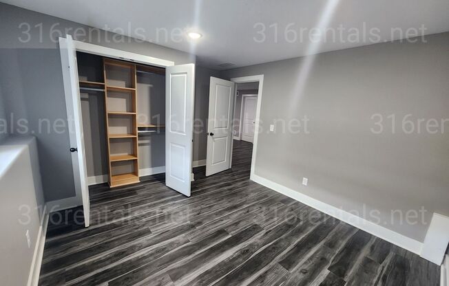 5267 N Toben Ct