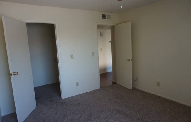 2 beds, 1.5 baths, $1,250