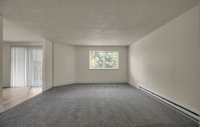 2 beds, 1 bath, 925 sqft, $1,500, Unit 762-37