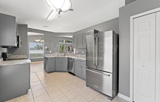 1010 SUMMER BREEZE DR