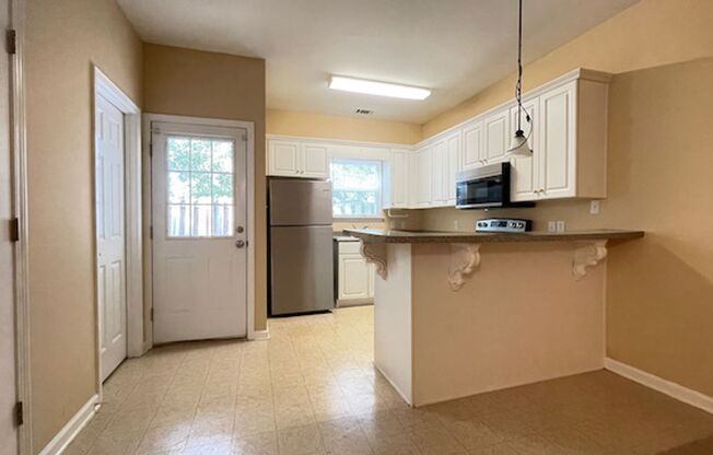 2 beds, 2.5 baths, $1,950