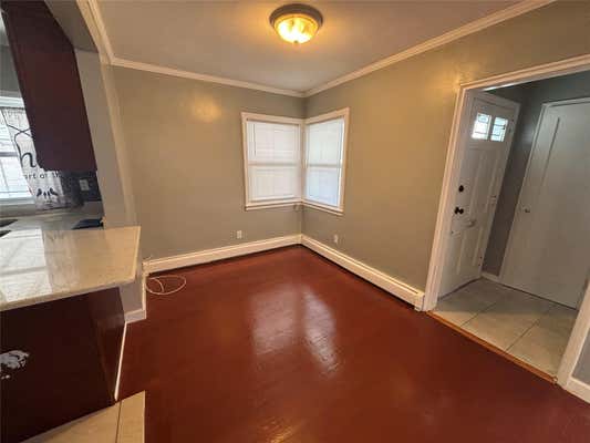 249 16 ELKMONT AVE