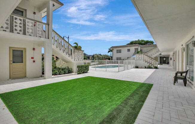 Tova Realty LLC