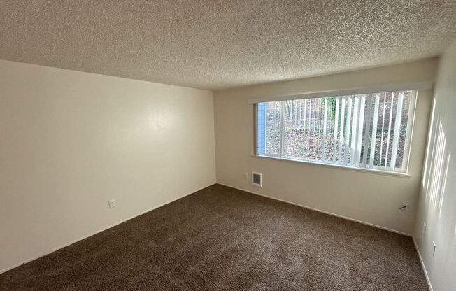 2 beds, 1 bath, 825 sqft, $1,245, Unit 217