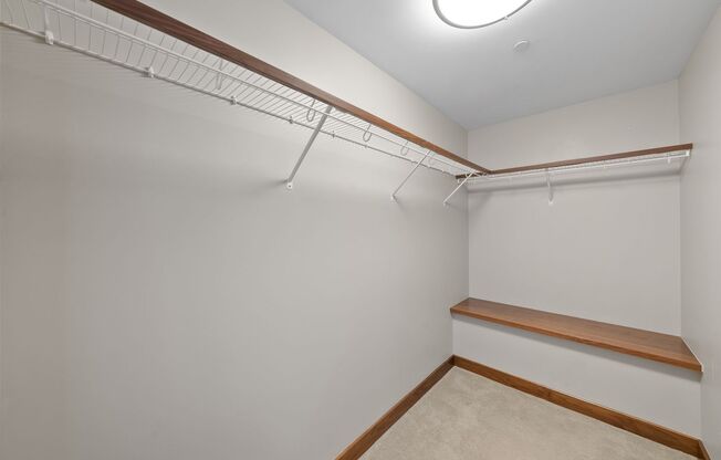 1 bed, 1 bath, 881 sqft, $4,800, Unit 1514